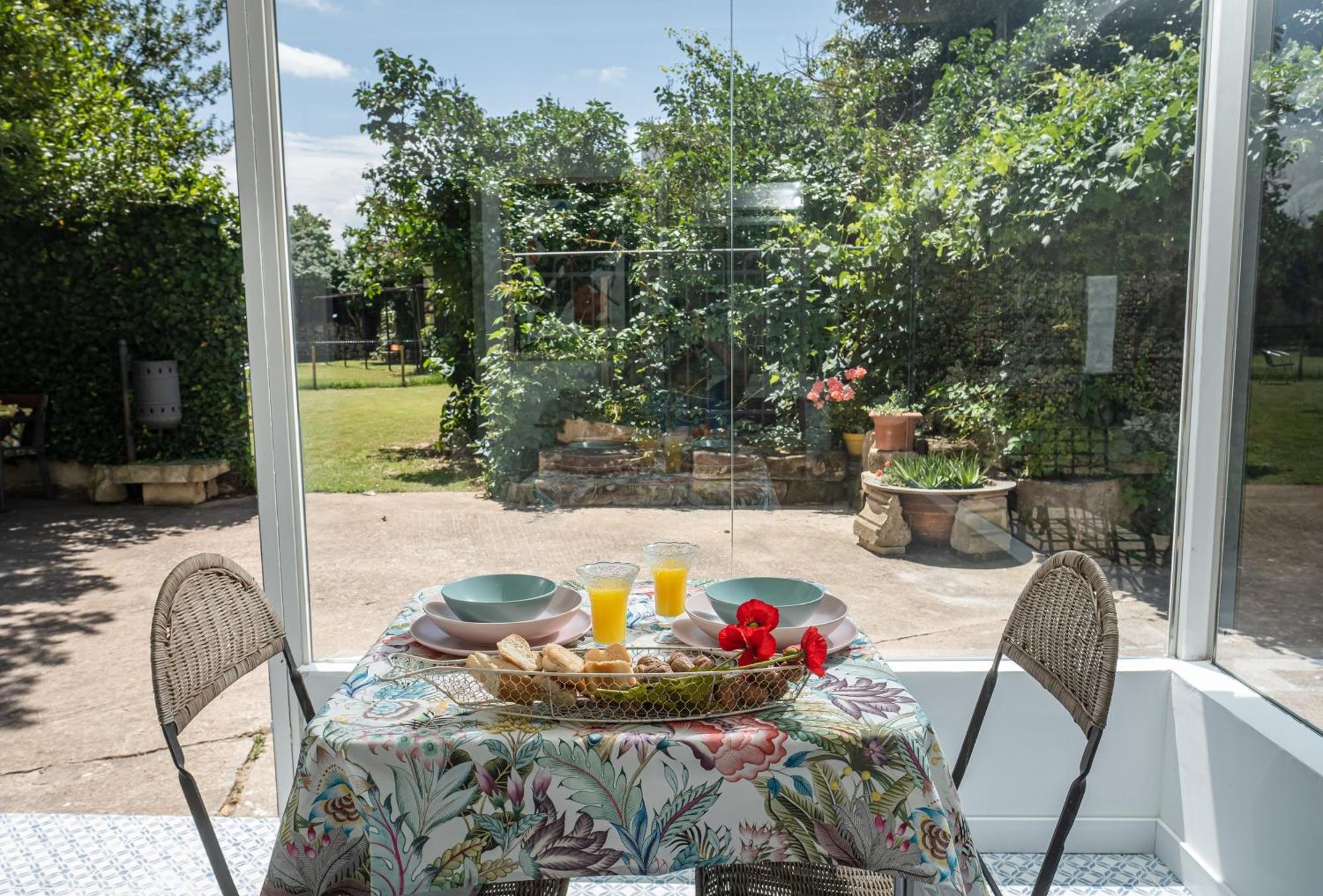 Urunuela, Un Jardin Entre Vinedos En La Rioja Hébergement de vacances